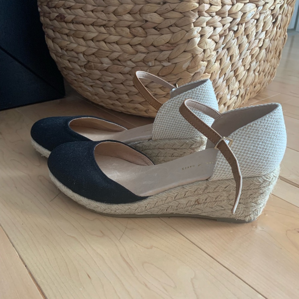 Ankle-strap platform espadrilles Sz 7